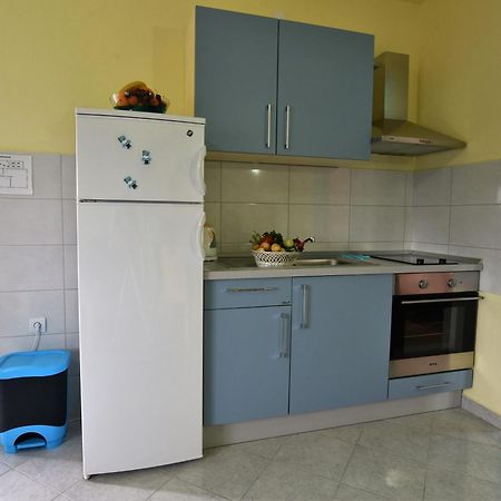 Apartmani Natasa Nino Jezera, Murter Cameră foto