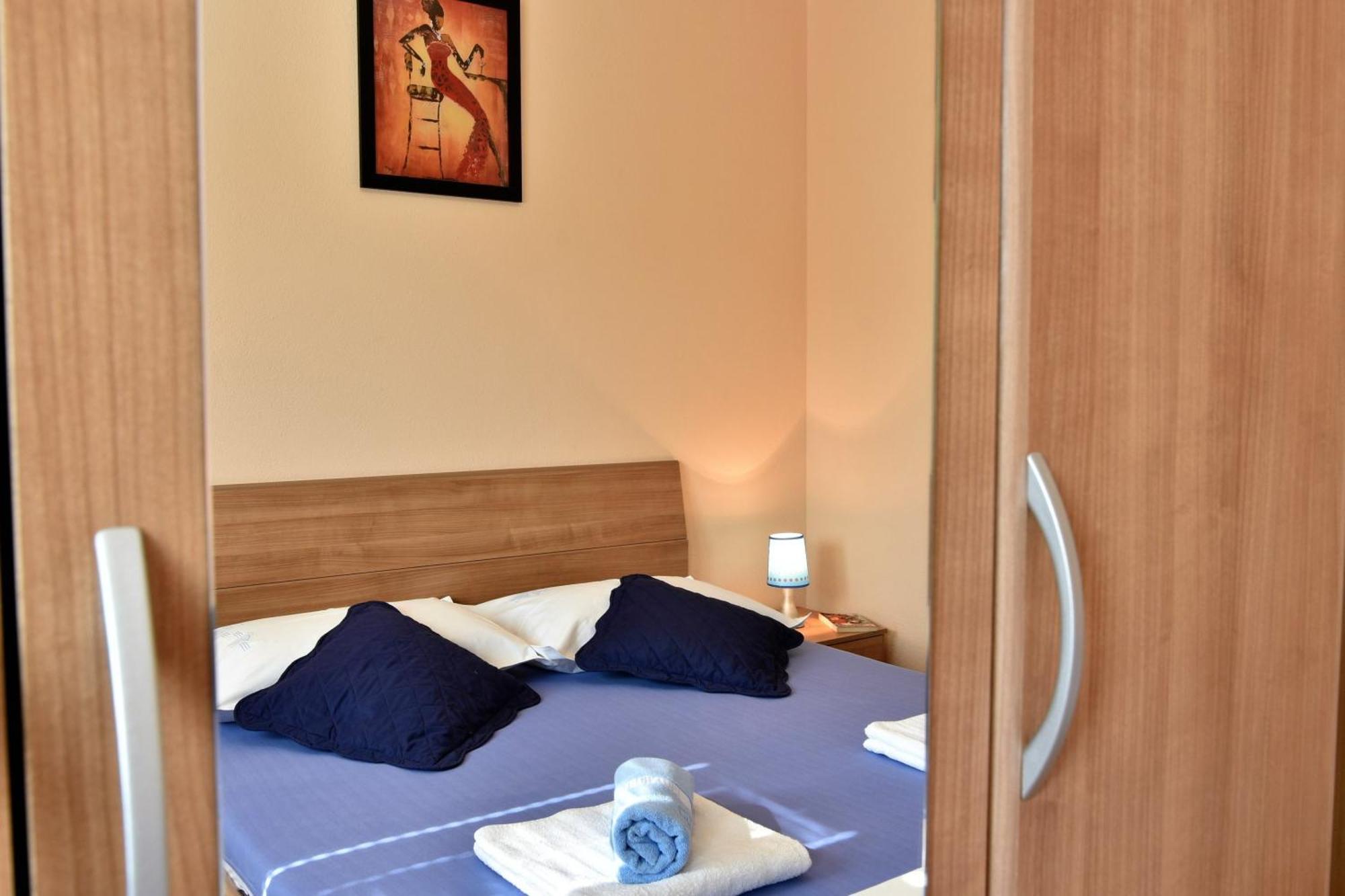 Apartmani Natasa Nino Jezera, Murter Cameră foto