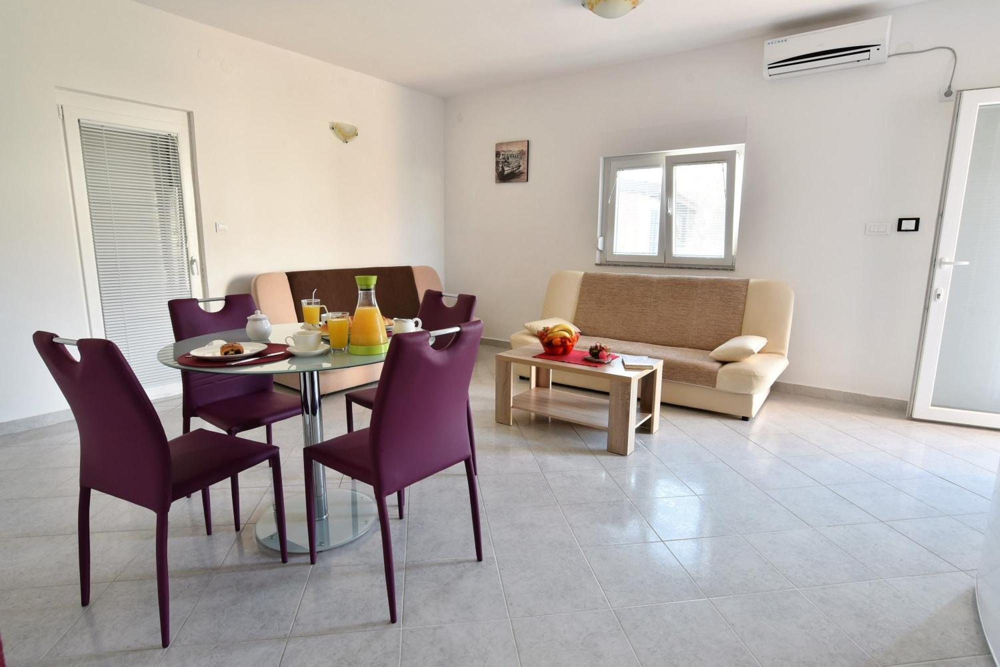 Apartmani Natasa Nino Jezera, Murter Cameră foto