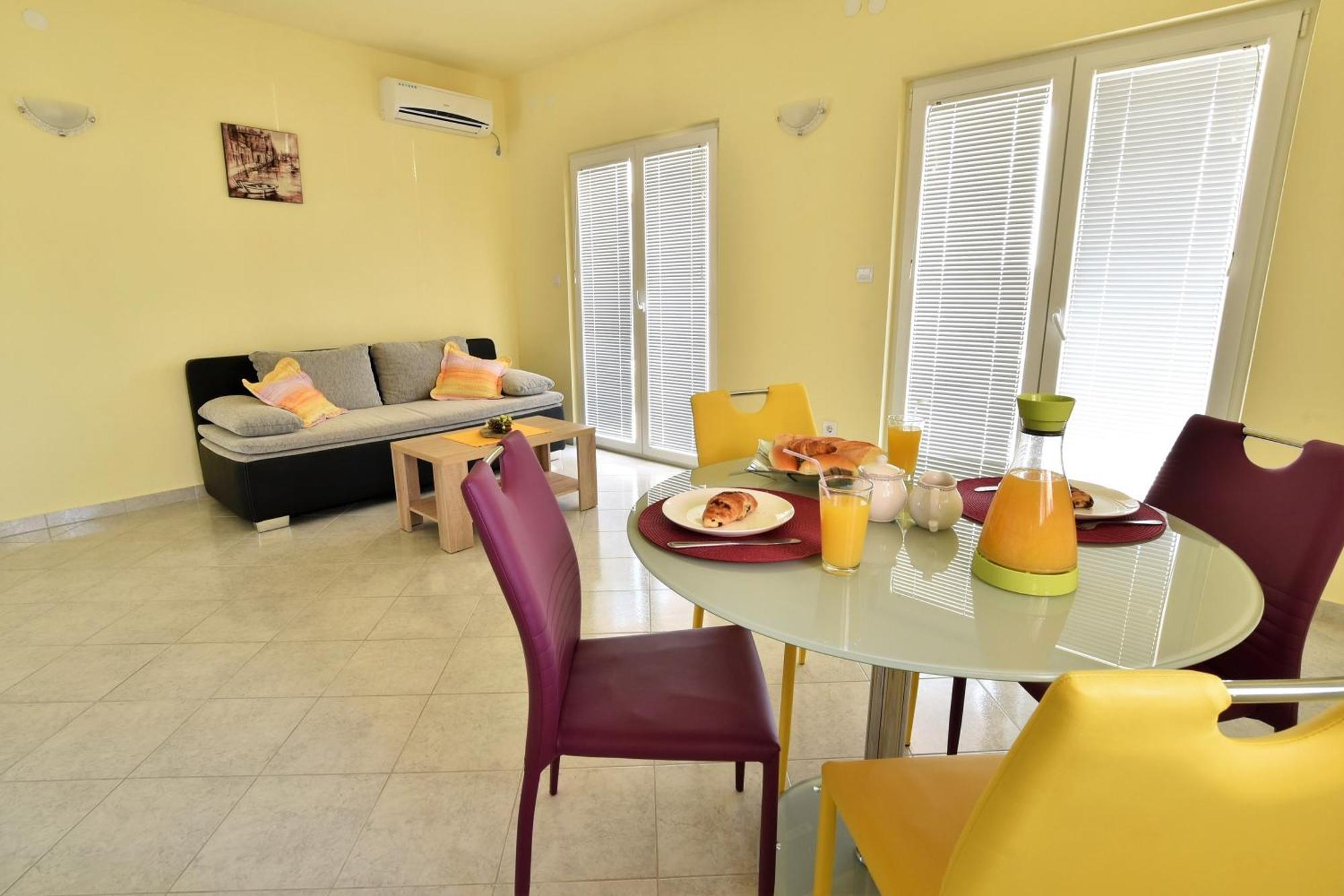 Apartmani Natasa Nino Jezera, Murter Cameră foto